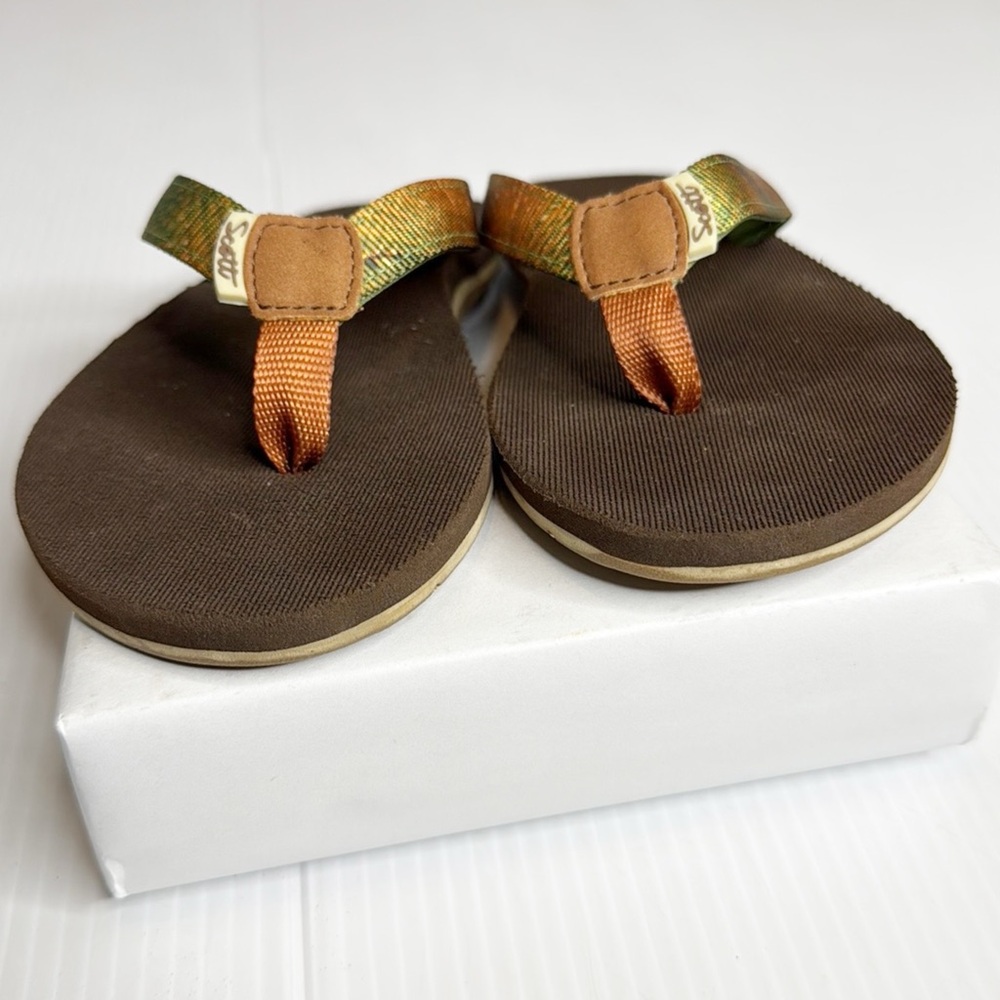 Scott Hawaii - Alealea Flip Flops (8) - Picture 6 of 9